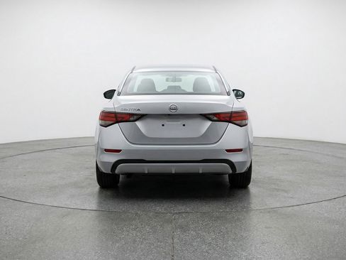 Used 2025 Nissan Sentra S FWD image 7