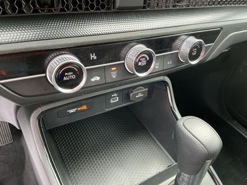 Used 2023 Honda CR-V LX image 22