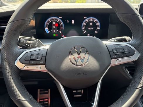 New 2026 Volkswagen Tiguan SE R-Line AWD/4WD image 12