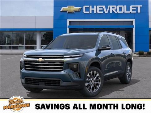 New 2026 Chevrolet Traverse LT w/ Sun and Wheel Package image 6