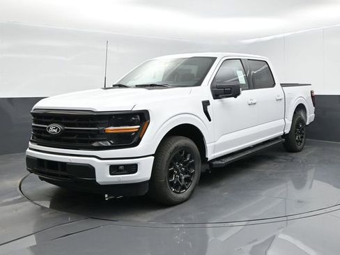 New 2025 Ford F150 XLT w/ Equipment Group 302A MID image 4