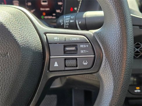 Certified 2023 Honda Accord EX image 28