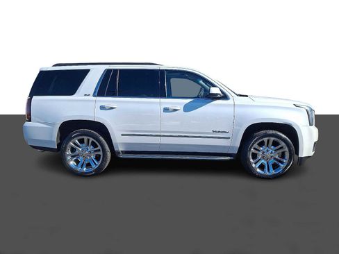 Used 2017 GMC Yukon SLT w/ Premium Edition image 7