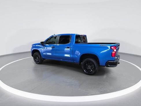 Used 2026 Chevrolet Silverado 1500 LT Trail Boss w/ LT Trail Boss Premium Package AWD/4WD image 6