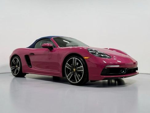 Used 2025 Porsche 718 Boxster RWD image 12