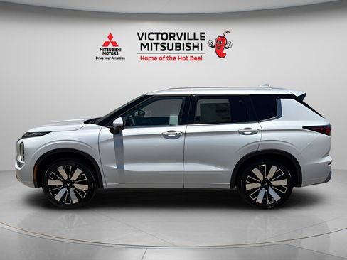 New 2026 Mitsubishi Outlander SEL FWD image 6