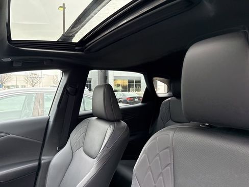 Certified 2025 Lexus RX 350 Premium w/ Accessory Package (A2) image 12