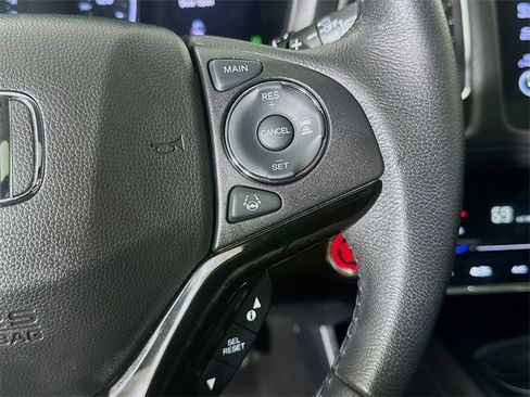 Certified 2022 Honda HR-V EX-L image 9