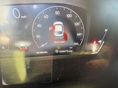 Used 2023 Honda Civic Touring image 5