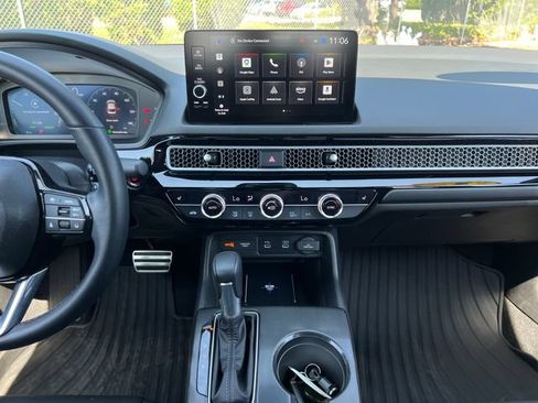 Used 2025 Honda Civic Sport Touring image 19