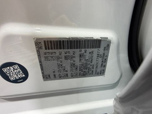 Certified 2025 Nissan Rogue Rock Creek image 25