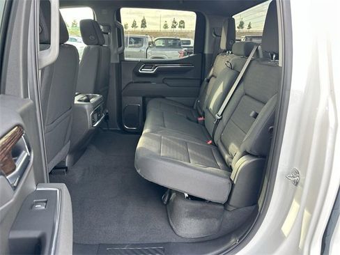 New 2026 GMC Sierra 1500 Elevation w/ LPO, Elevation Black Package image 25