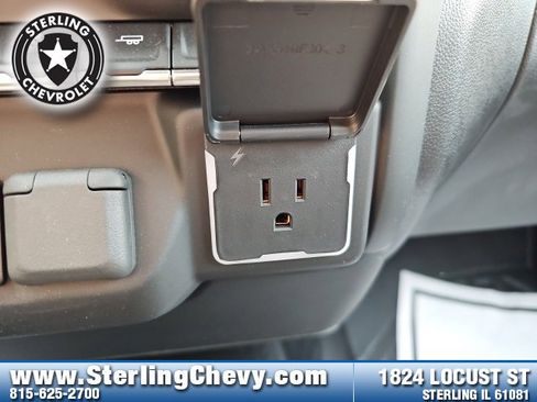 Used 2024 Chevrolet Silverado 2500 W/T w/ WT Convenience Package image 16