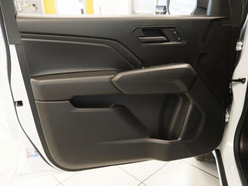 New 2025 Chevrolet Colorado W/T w/ WT Convenience Package II RWD image 17