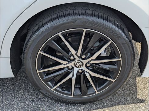 Used 2024 Toyota Camry SE image 22