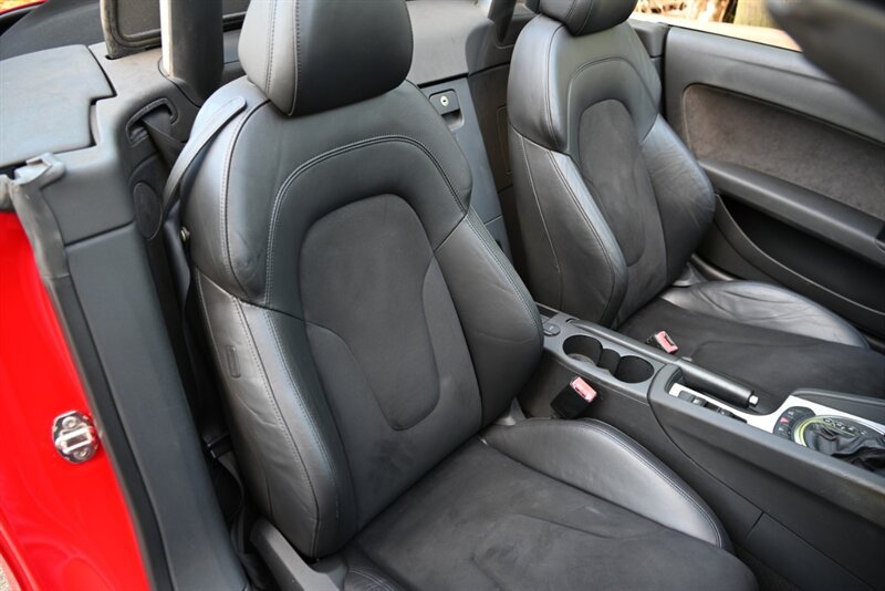 Used 2008 Audi TT 2.0T FWD image 28