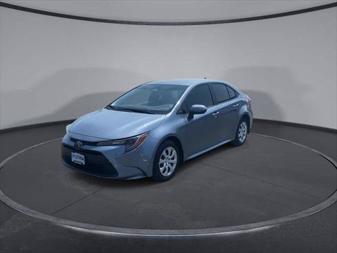 Certified 2026 Toyota Corolla LE FWD image 5