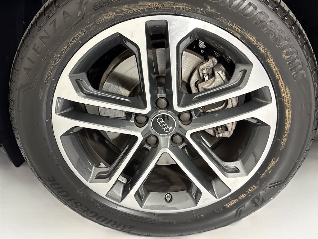 Used 2025 Audi Q5 Premium w/ Premium Plus AWD/4WD image 30