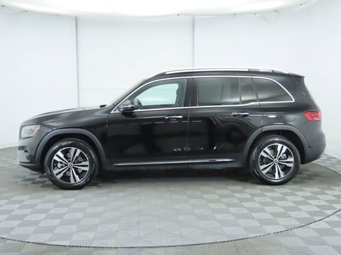 Certified 2025 Mercedes-Benz GLB 250 4MATIC image 8