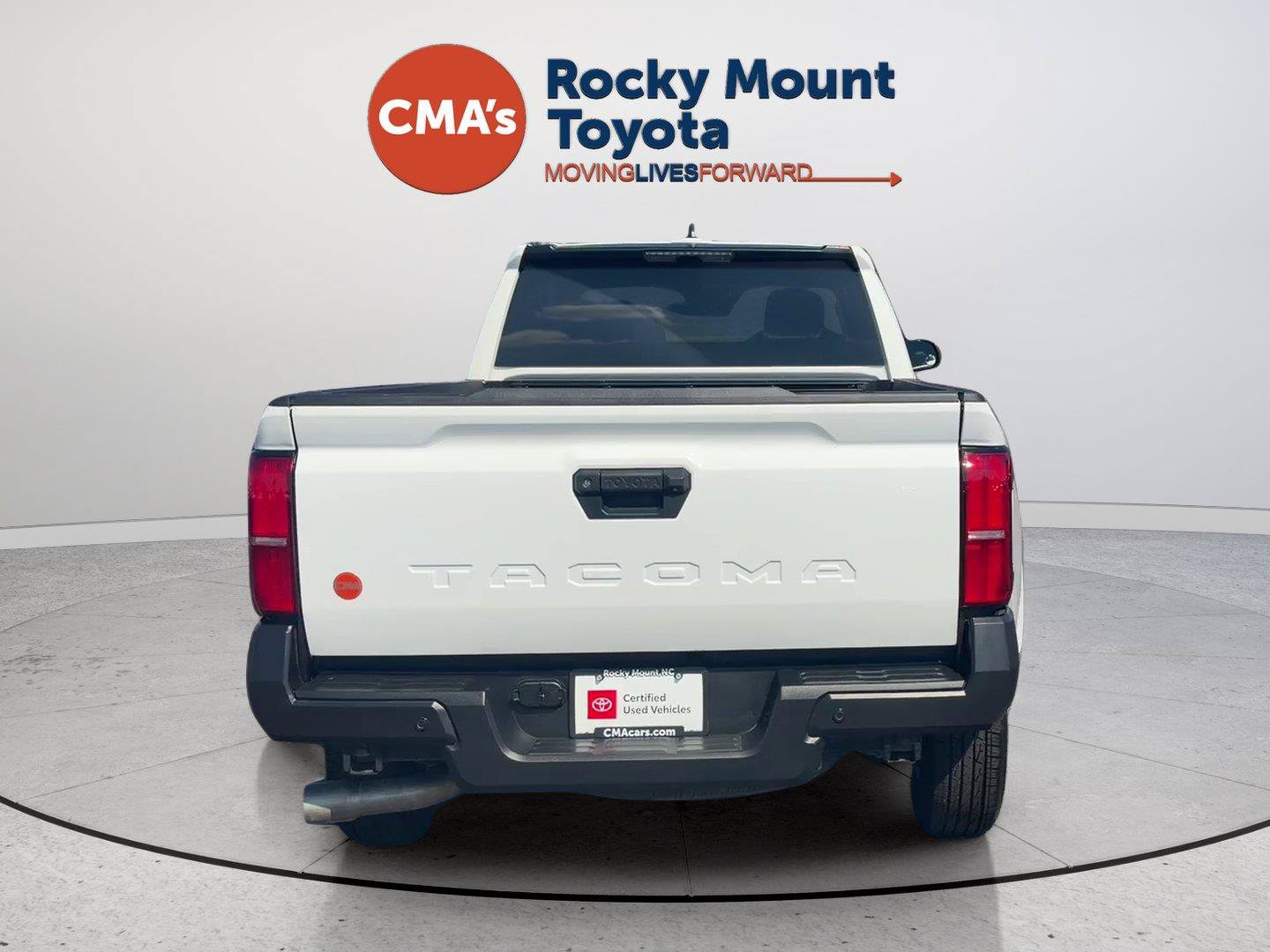 Used 2024 Toyota Tacoma SR RWD image 4