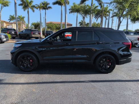 Certified 2023 Ford Explorer ST w/ Equipment Group 401A AWD/4WD image 7
