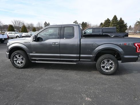 Used 2015 Ford F150 XLT w/ Equipment Group 302A Luxury image 10