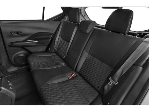 Used 2023 Nissan Kicks SV image 9