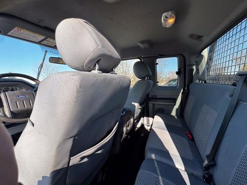 Used 2015 Ford F250 XLT w/ XLT Value Package AWD/4WD image 24