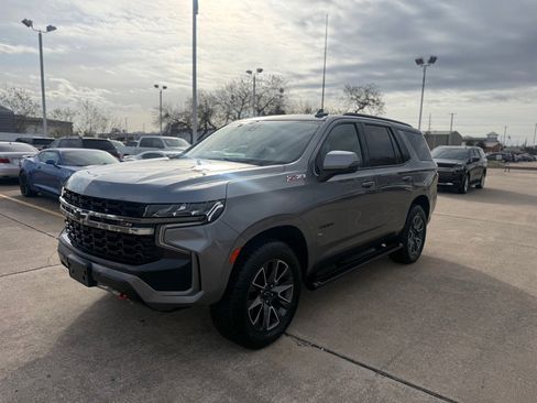 Used 2022 Chevrolet Tahoe Z71 w/ Z71 Off-Road Package image 1