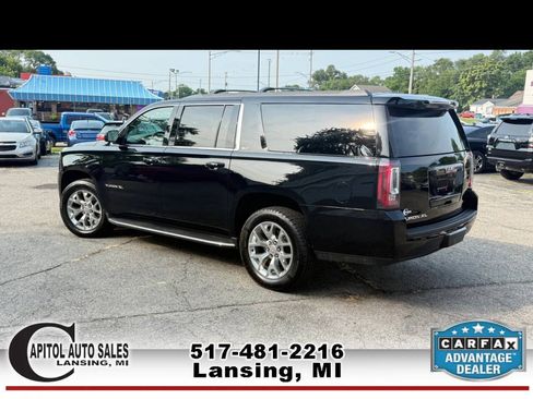 Used 2019 GMC Yukon XL SLT w/ Open Road Package AWD/4WD image 6