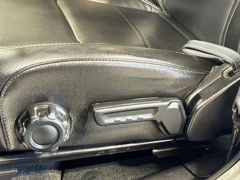 Used 2023 Jeep Wrangler Unlimited Sahara w/ Cold Weather Group image 25