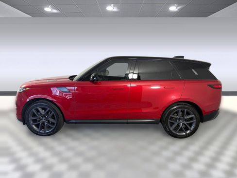 Used 2024 Land Rover Range Rover Sport SE AWD/4WD image 2