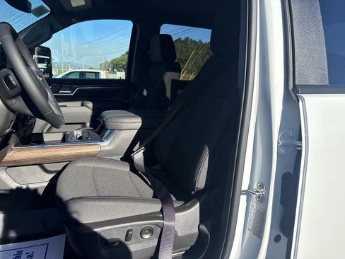 New 2026 Chevrolet Silverado 3500 LT w/ Convenience Package image 14