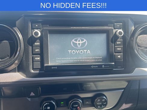 Used 2018 Toyota Tacoma SR5 image 24