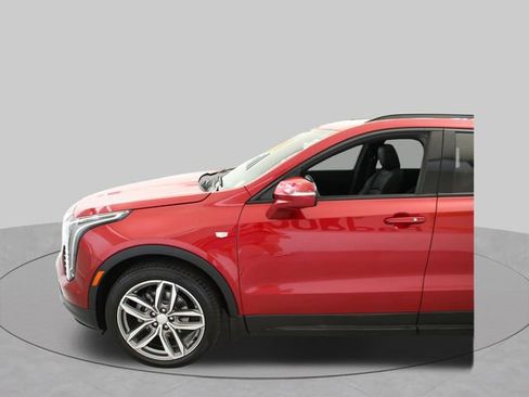 Used 2023 Cadillac XT4 Sport w/ Cold Weather Package AWD/4WD image 5