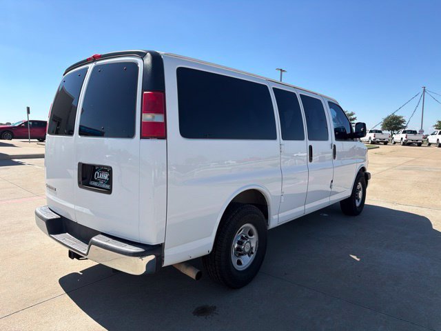 Used 2016 Chevrolet Express 2500 LT w/ LT Preferred Equipment Group RWD image 6