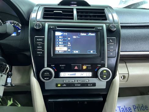 Used 2013 Toyota Camry XLE FWD image 21
