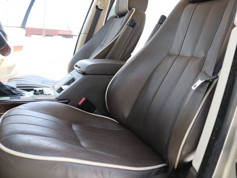 Used 2010 Land Rover Range Rover HSE LUX AWD/4WD image 28