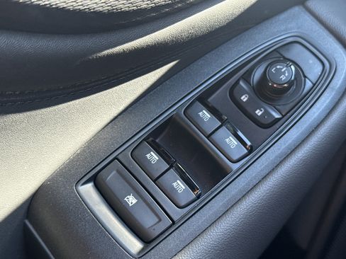 Certified 2025 Subaru Outback Wilderness image 21