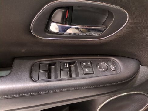 Used 2016 Honda HR-V EX image 17