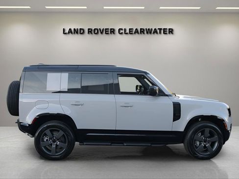 New 2026 Land Rover Defender 110 X-Dynamic SE AWD/4WD image 6