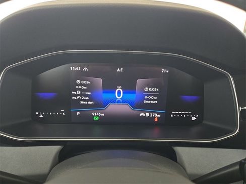 Used 2025 Volkswagen Jetta SE image 17