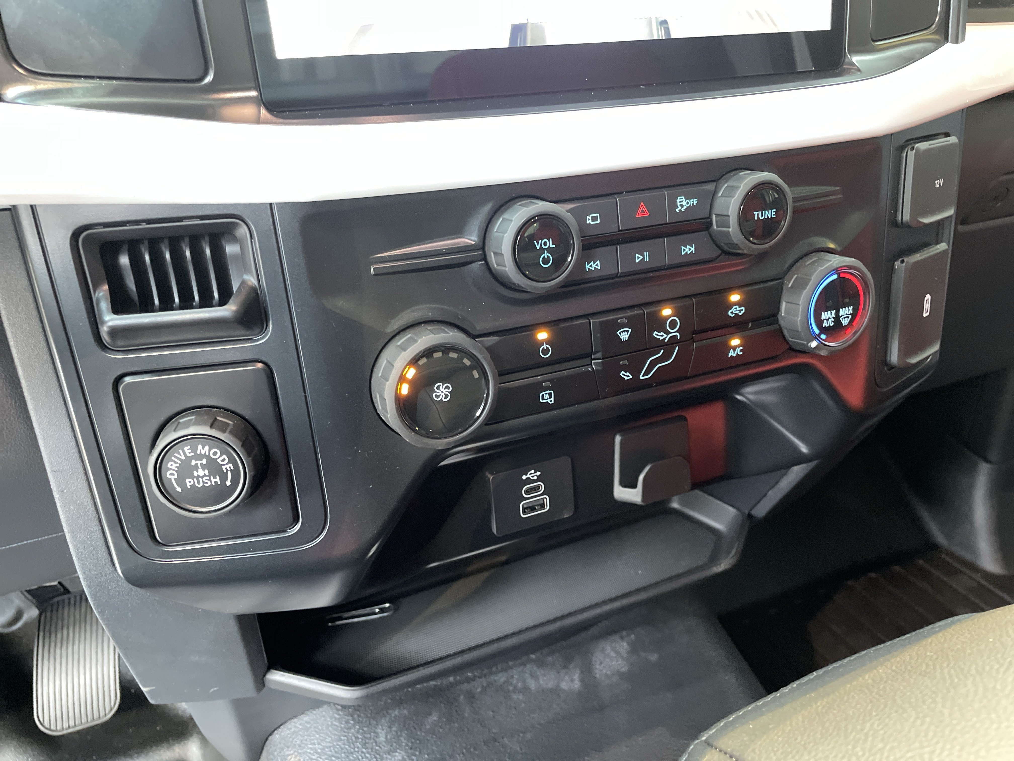Used 2026 Ford F150 XL RWD image 31