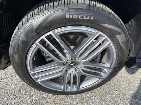 Certified 2022 Mercedes-Benz GLS 450 4MATIC image 18