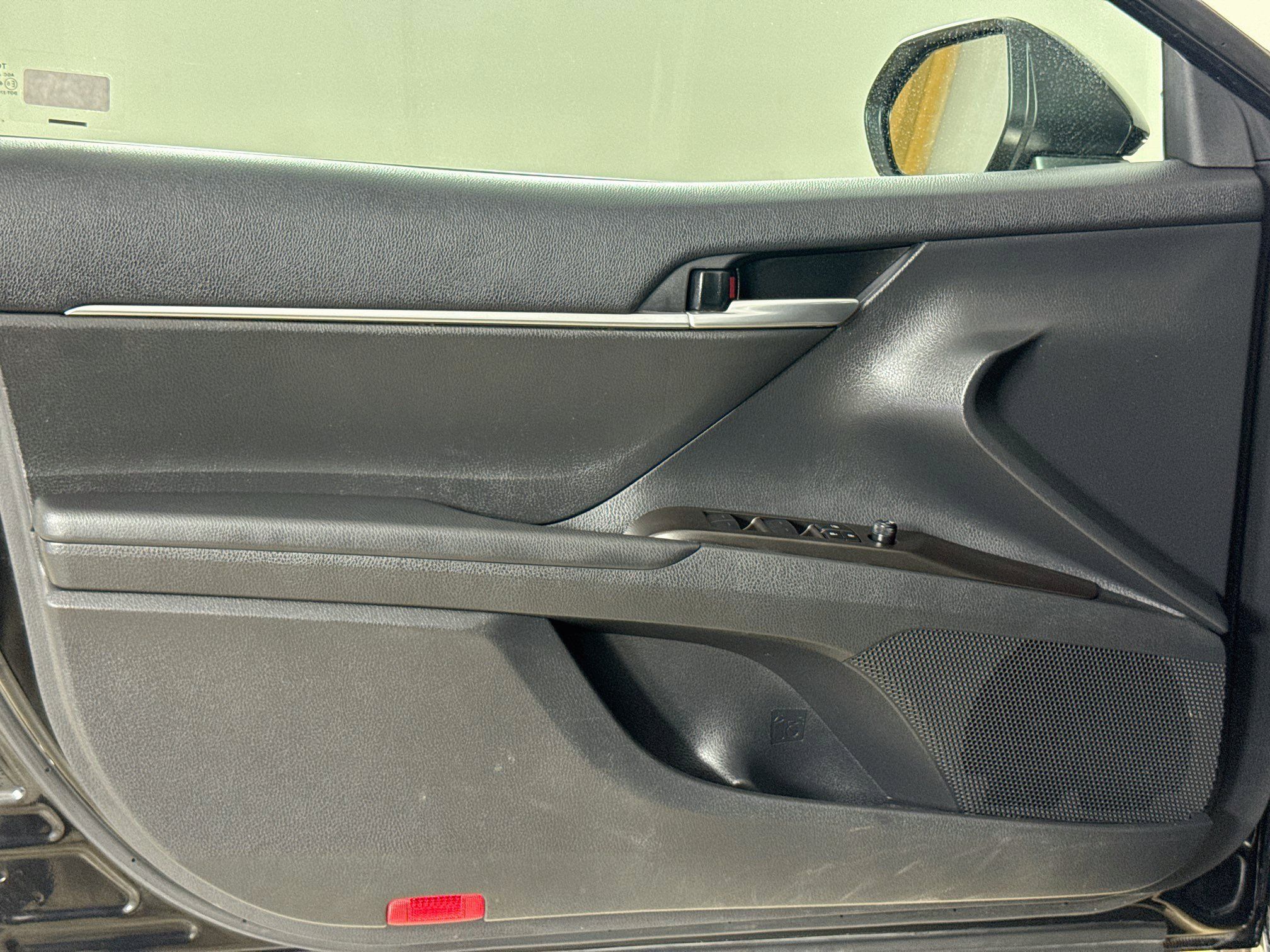 Used 2024 Toyota Camry SE FWD image 16