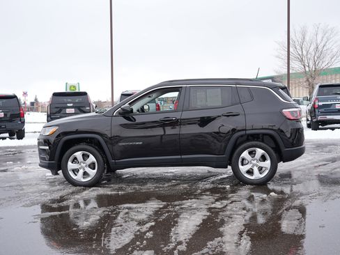 Used 2019 Jeep Compass Latitude w/ Popular Equipment Group image 6