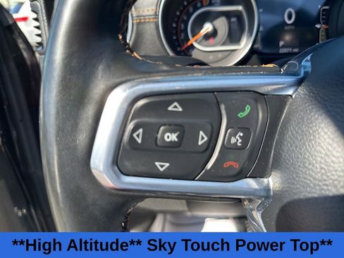 Used 2022 Jeep Wrangler Unlimited Sahara image 26