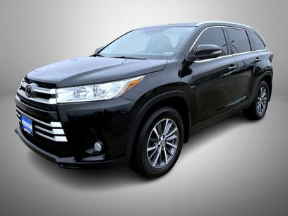 Used 2019 Toyota Highlander XLE