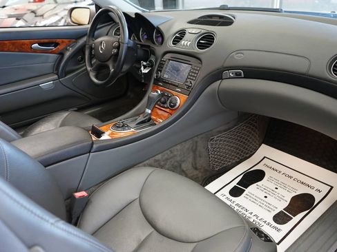 Used 2005 Mercedes-Benz SL 500 image 47
