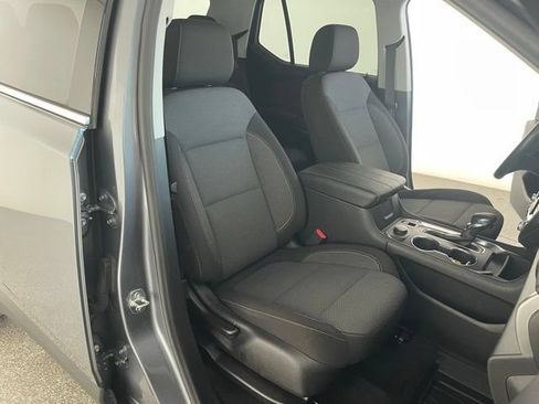Used 2021 Chevrolet Traverse LT w/ LPO, Floor Liner Package AWD/4WD image 51